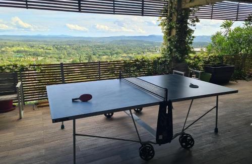 Cotignac House | Chambre indépendante, grand lit 180x200cm, piscine de 16m avec vue magnifique