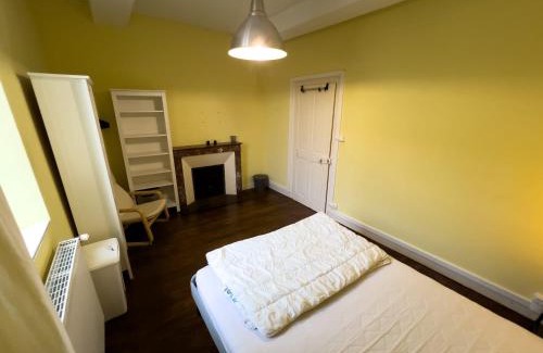 Ancerville House | Chambre individuelle 1