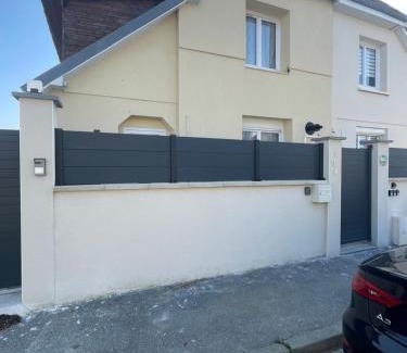 Dieppe House | Chambre julia lits séparés