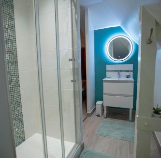 Rochecorbon House | Chambre Jungle dans maison d'hote "Le Petit Clouet"- Rochecorbon