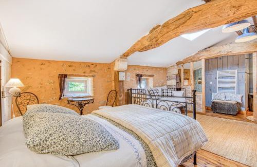 Noaillan Bed & Breakfast | Chambre Mansarde - L'orée De Lansot