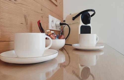 Remiremont House | Chambre privée Au pied des Vosges entrée et terrasse privatives, proche gare et centre-ville