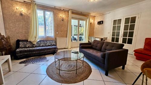 Stains Apartment | Chambre privée dans logement partagé, Serenity cozy Paris & Stade de France