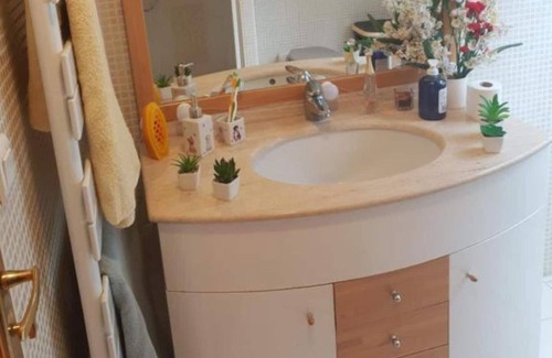 Corbeil-Essonnes Bed & Breakfast | Chambre Romantique 30min Paris