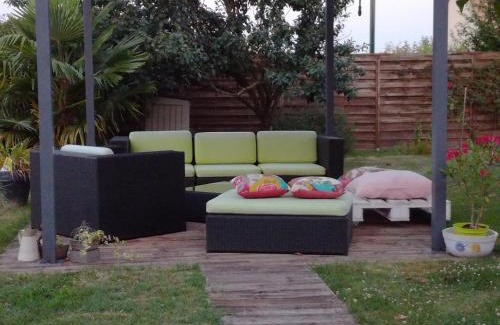 Le Lude Bed & Breakfast | Chambre Rose Blanche