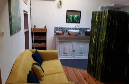 Doulezon House | Chambre Sergeanne