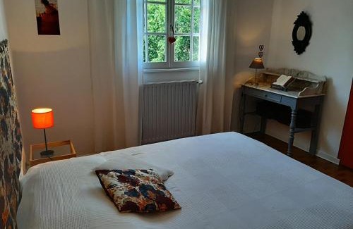 L'Honor-de-Cos House | Chambre soignée et accueillante à la campagne - Ch Rouge