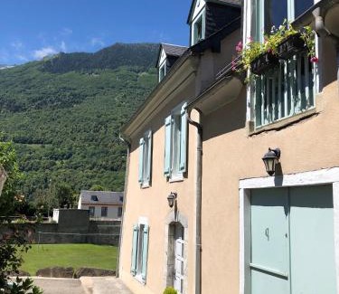 Esquieze-Sere House | Chambre Suite entrée indépendante à Luz