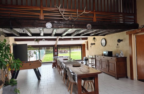 Chatillon-sur-Indre House | Chambres d'hotes with swimming pool in quiet berrichonne countryside.