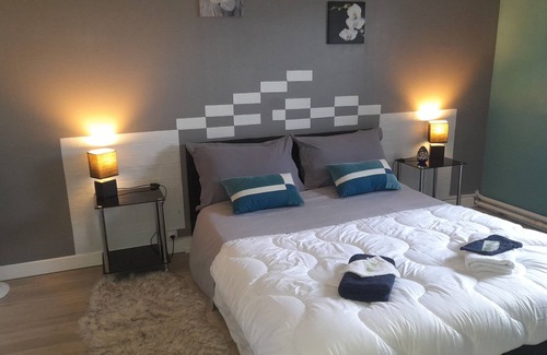 Bazouges-la-Perouse House | Chambres d'Hôtes DM