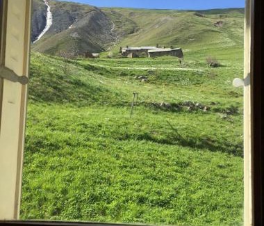 La Grave Cabin | Chambres d'hôtes de Montagne "les 3 Evéchés"