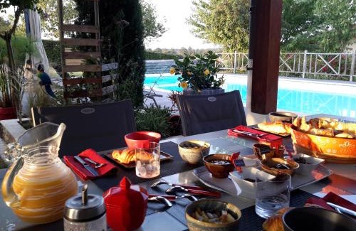 Saint-Remy Bed & Breakfast | Chambres d'Hôtes Grange Carrée