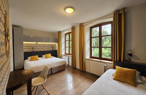 Lafarre Bed & Breakfast | Chambres d'hotes au Domaine de Clarat