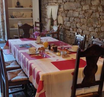 Mahalon Bed & Breakfast | Chambres de Lohantec, au calme à 10 min de la mer