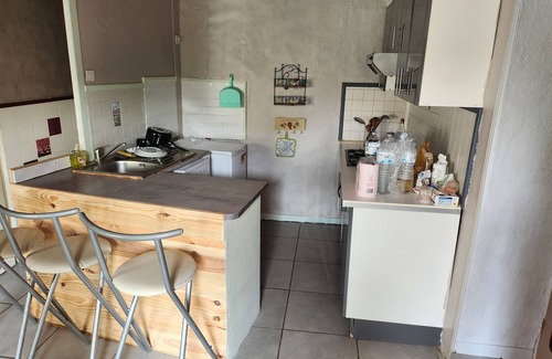 Saint-Jean-de-Sauves House | Chambres et Gîtes Les Mésanges