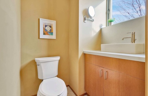Northport House | Chameleon House - Northport