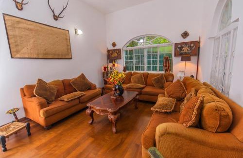 Kandy House | Chaminrich Villa and Homestay