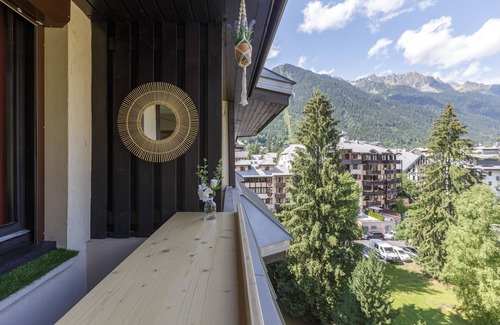 Chamonix City Centre Apartment | Chamonix Sud - Chamois Blanc 512, Chamonix, France