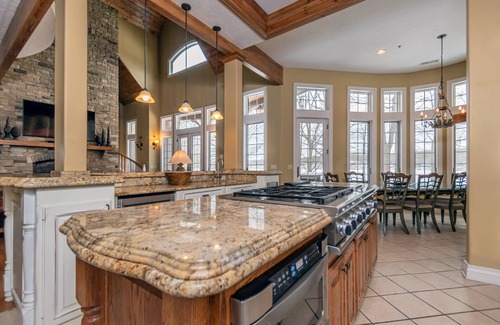 Oakland House | Champagne Taste | Level, Lakefront, Private Dock