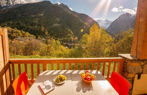 Champagny-en-Vanoise Apartment | Champagny-en-Vanoise: Apt 6 ppl, 2 bdrm, wifi, balcony, equipped kitchen