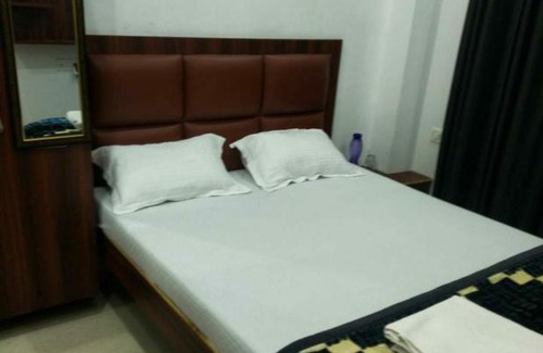 Varanasi Bed & Breakfast | Champaran Homes