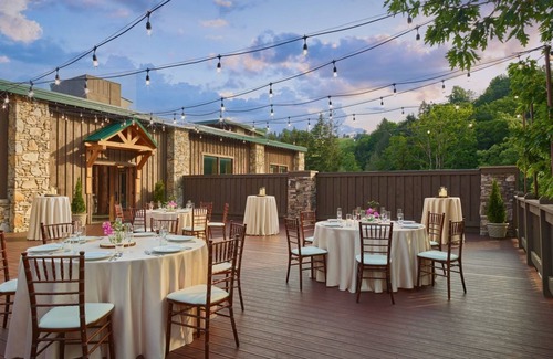 Seven Springs Apartment | Champion Hotel | Queen Tower Room + In-Room Perks