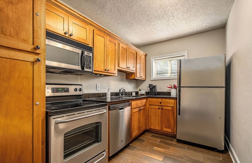 Athens Condo | Champions Condo - Athens, GA