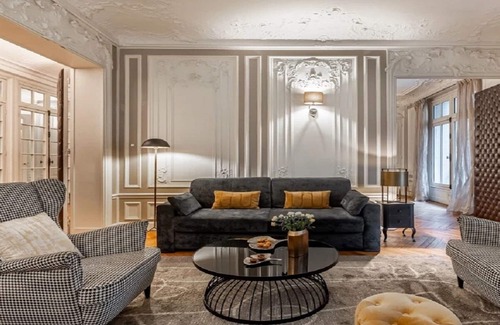 8th Arrondissement Apartment | Champs Elysees-the mythical Avenue of Paris-an elegant space of 160m2
