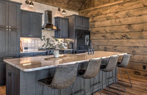 Mineral Bluff Cabin | Changes In Altitude - Mountain Luxury | 4 Master Suites | Panoramic Views