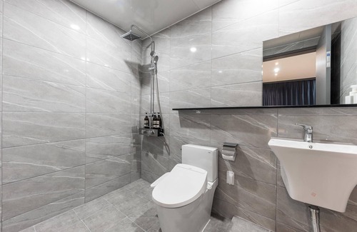 Changwon Hotel | Changwon Jungangdong Business Hotel Hue