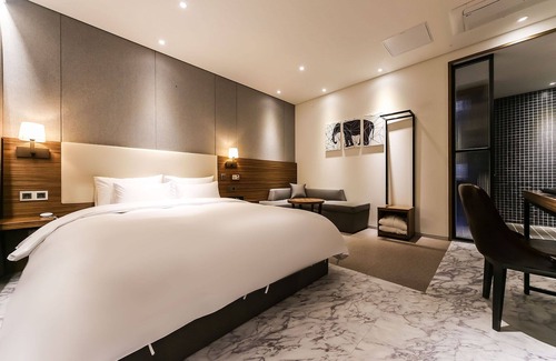 Masan-si Hotel | Changwon Masan Brooks Hotel