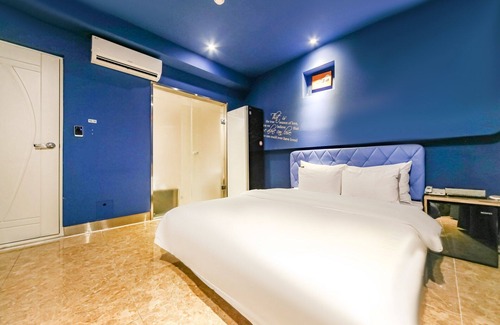 Changwon Hotel | Changwon Myeongseo-dong Hotel Bucks