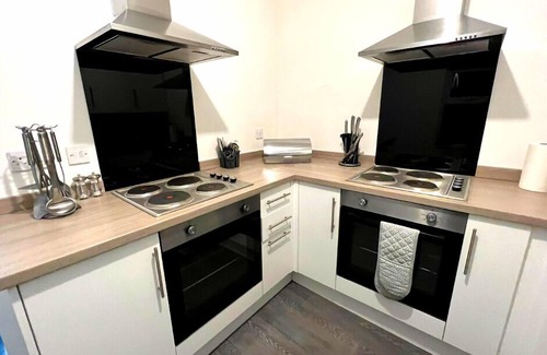 Grimsby Apartment | Chantry Suites by SA Stays
