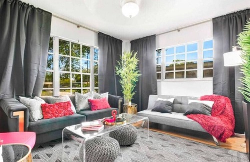 Carrollwood House | Chapel Way · Renovated Home Near Stadium, Steinbrenner, Airport