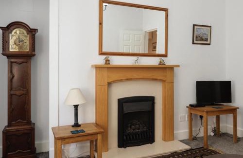 Rothesay Apartment | Chapelhill Hideaway Isle of Bute licence AR00654F
