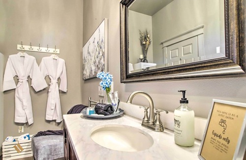 Chappell Hill Cottage | Chappell Hill Casita w/ Great Outdoor Space!