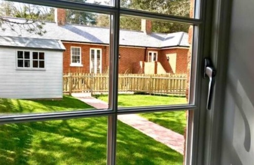 Netley House | Character 1863 Victorian home w/private garden; Located in Royal Park near beach