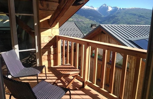 Aime Ski Chalet | Character chalet in a small hamlet 5 minutes from the slopes