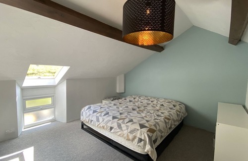 Machynlleth Cottage | Character chapel conversion, perfect for families and nature lovers.