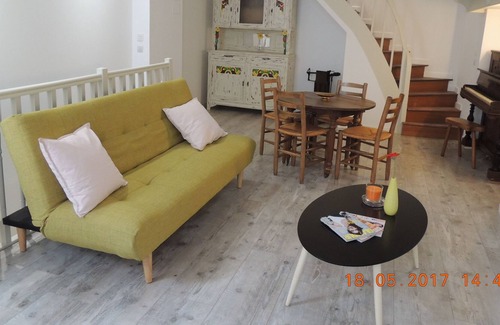 Cajarc House | *** Character cottage ***