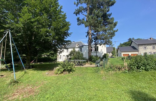 Nebouzat House | Character family home(lamaisondurioux)