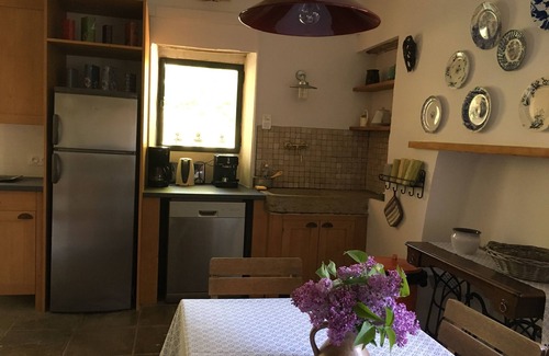 Moustiers-Sainte-Marie House | Character house Gorges du Verdon Moustiers Sainte Marie Lac de Sainte Croix