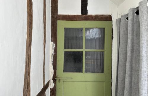 Rochefort-en-Terre House | Character House