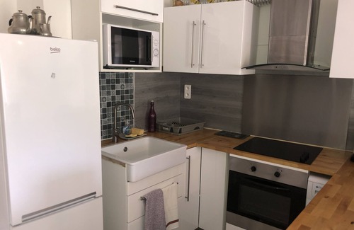 Corte Apartment | Character house. City center. Quiet neighborhood.