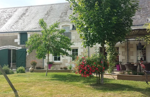 Louans House | Character house for 18 people