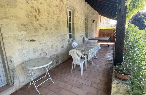 Boisse House | Character stone house in the countryside