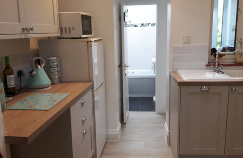 New Forest District Cottage | Character Victorian Cottage Opposite Common Land within New Forest National Park