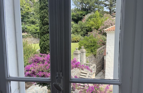 Erbalunga Villa | Character villa - seaside - beach - garden with trees - village postcard