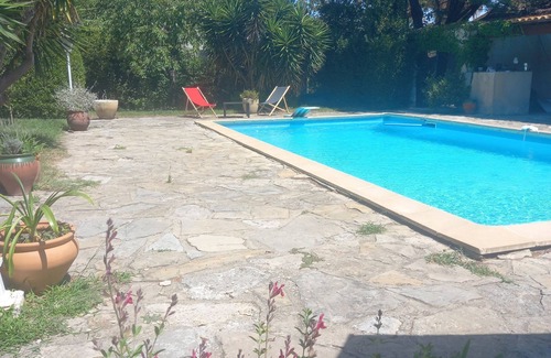 Perols Villa | Character villa, village center, large garden, pool, 5mm from beaches, streetcar.