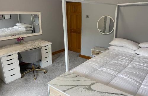 Buxworth House | Characterful Stone Cottage in the Heart of the High Peak